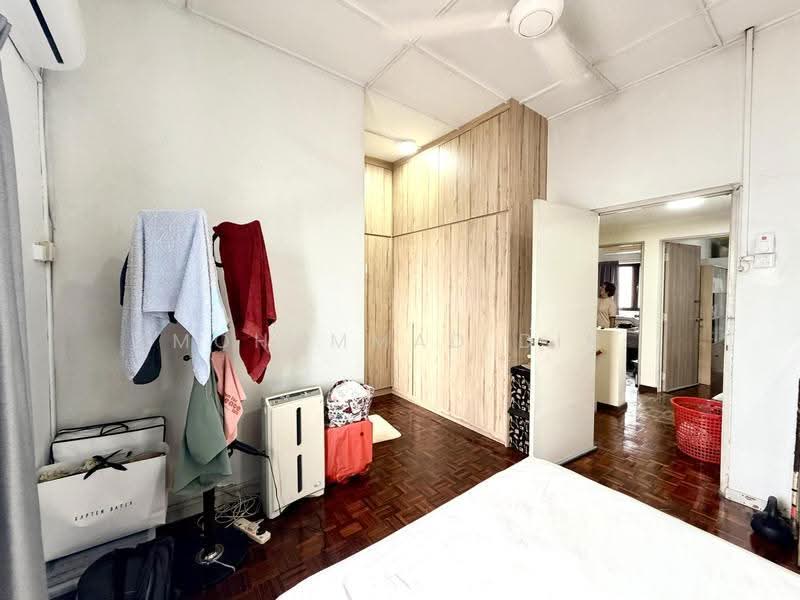 2-storey Terraced House for Sale in Taman Sea (Petaling Jaya) - Mohammad Din Majid - Bedroom - PropertyGuru.com.my