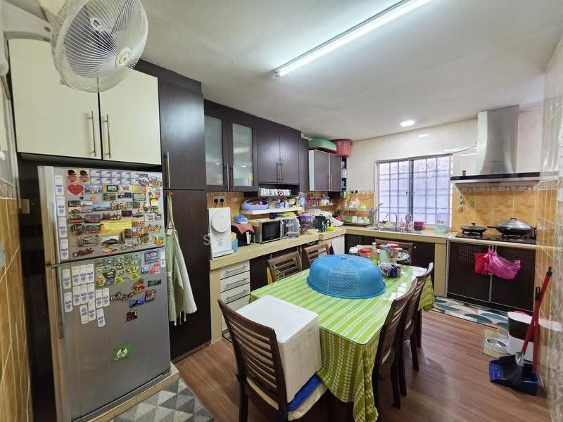 Rumah Teres 2-Tingkat untuk Dijual di Shah Alam (Selangor) - Syukor Hartanah - Kitchen - PropertyGuru.com.my