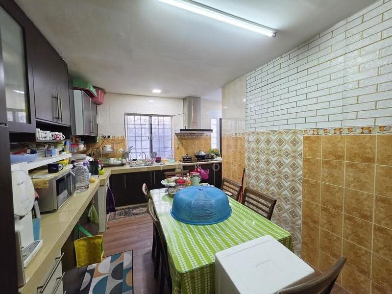 Rumah Teres 2-Tingkat untuk Dijual di Shah Alam (Selangor) - Syukor Hartanah - Kitchen - PropertyGuru.com.my