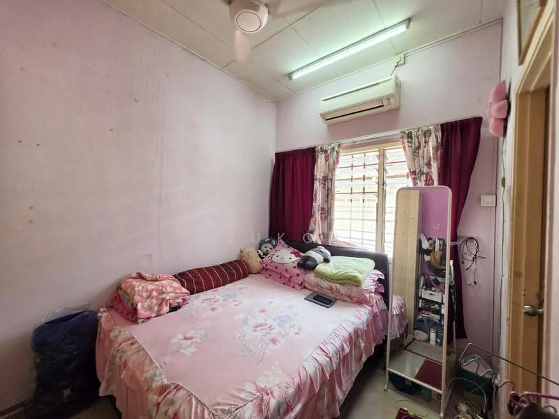 Rumah Teres 2-Tingkat untuk Dijual di Shah Alam (Selangor) - Syukor Hartanah - Bedroom - PropertyGuru.com.my