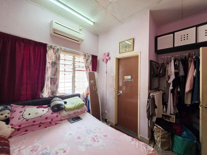 Rumah Teres 2-Tingkat untuk Dijual di Shah Alam (Selangor) - Syukor Hartanah - Bedroom - PropertyGuru.com.my