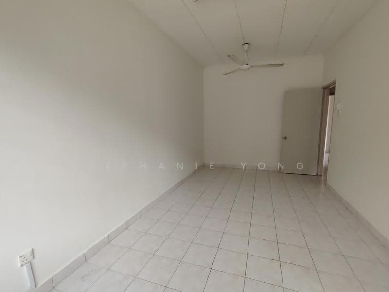 2-storey Terraced House for Sale in Taman Vista Emas (Bangi) - Stephanie Yong - Interior - PropertyGuru.com.my