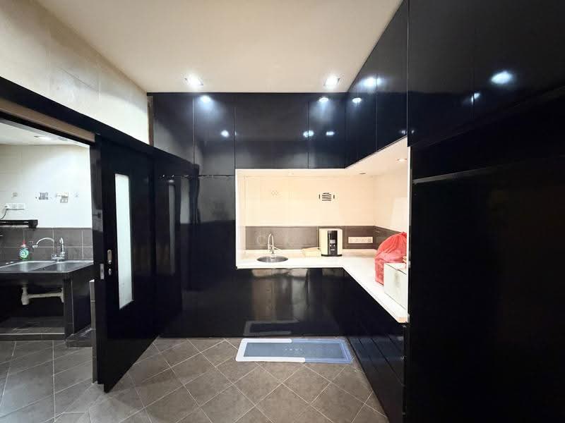 Kondominium untuk Dijual di Desa Villa Condominium - CK Yee - Kitchen - PropertyGuru.com.my