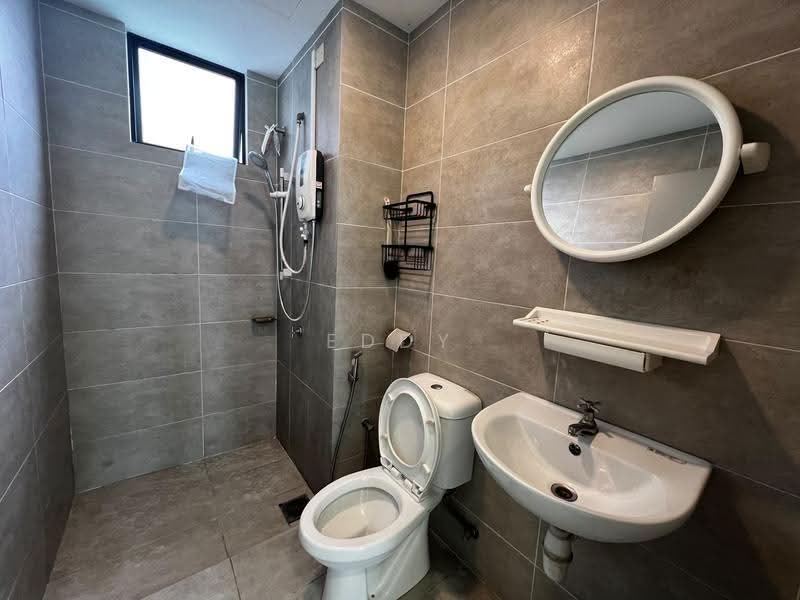 Kondominium untuk Disewa di Mizumi Residences - Eddy Woo - Bathroom - PropertyGuru.com.my
