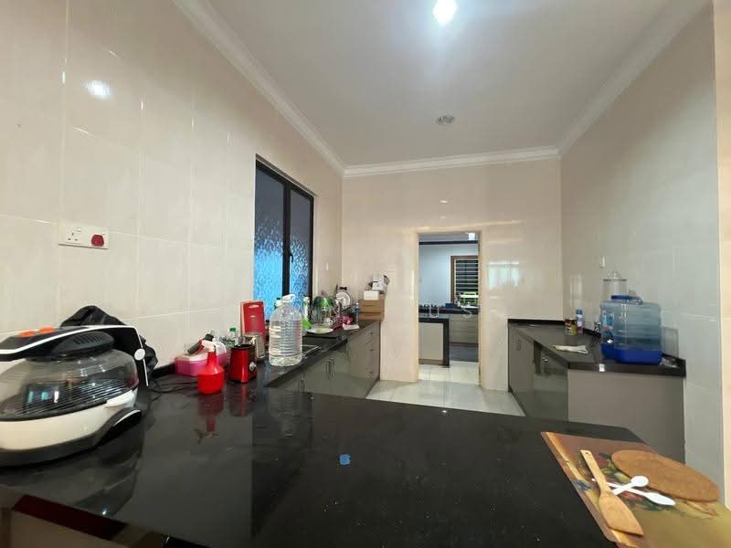 Bungalow House untuk Dijual di Taman Aman Perdana (Kapar) - Intan Musa - Kitchen - PropertyGuru.com.my