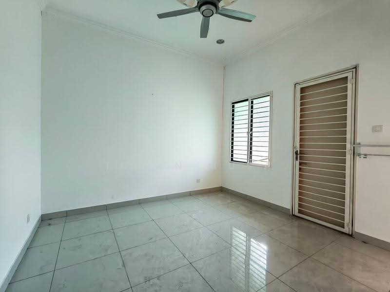 Bungalow House untuk Dijual di Taman Aman Perdana (Kapar) - Intan Musa - Interior - PropertyGuru.com.my