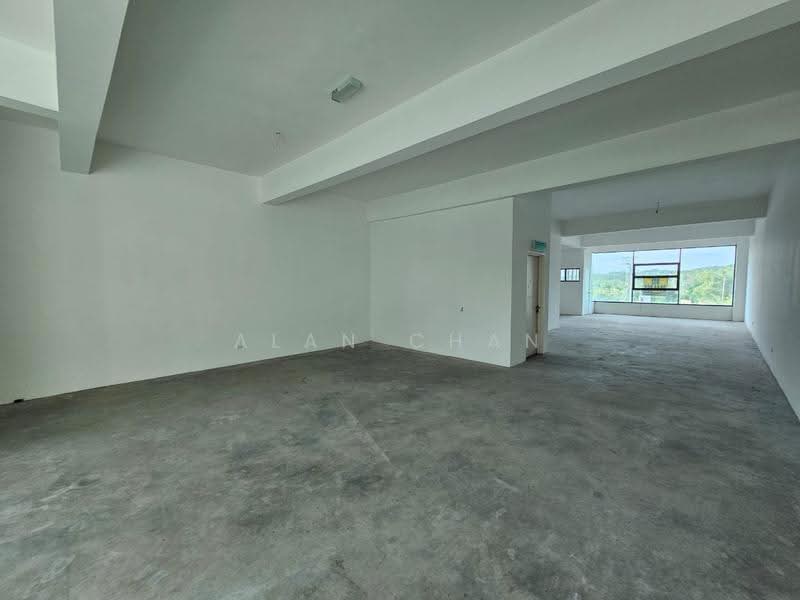 Shop for Rent in 16 Sierra (Puchong) - Alan Chan - Interior - PropertyGuru.com.my