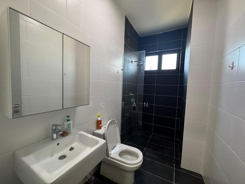 Condominium for Sale at Dua Menjalara - BC TAN - Bathroom - PropertyGuru.com.my