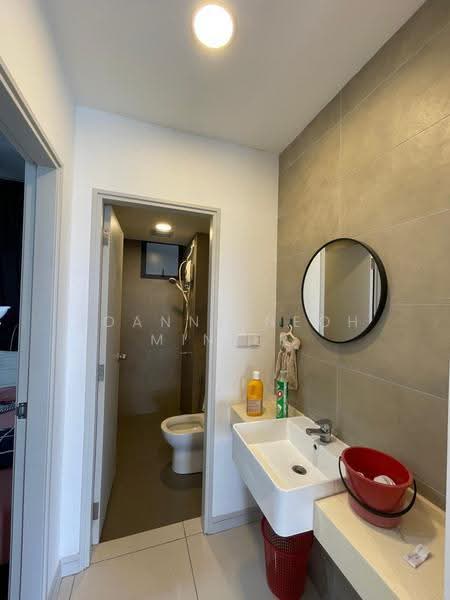 Kondominium untuk Dijual di Riana South - JOANNE NEOH MIN ER - Bathroom - PropertyGuru.com.my