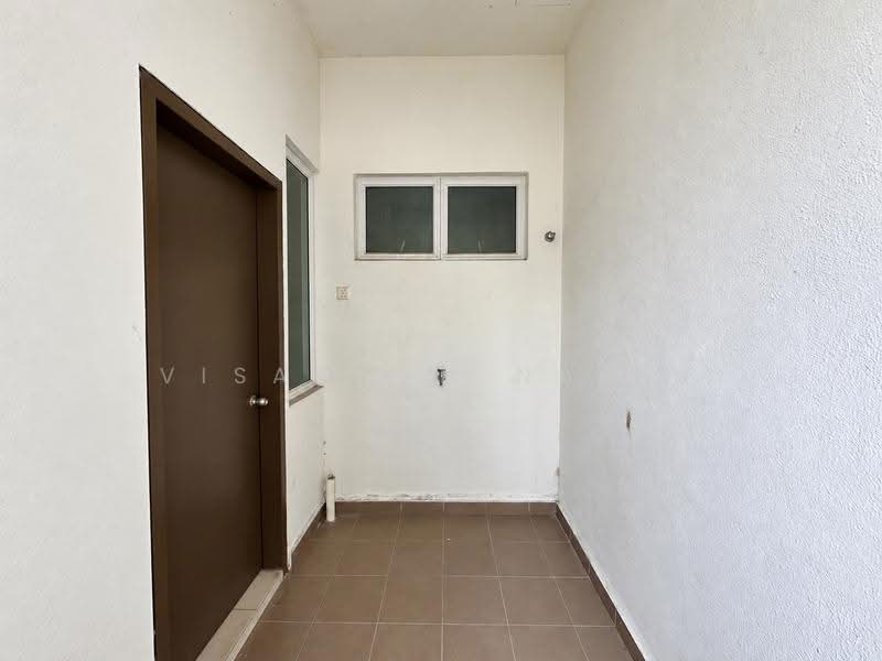 Semi-Detached House for Sale in Taman Regensi Rawang (Rawang) - Visaghan Naidu - Entrance - PropertyGuru.com.my