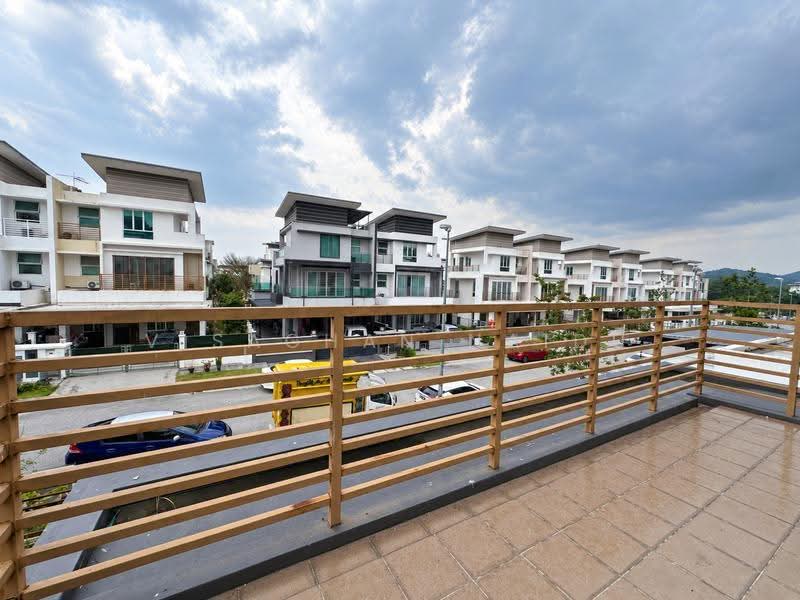 Semi-Detached House for Sale in Taman Regensi Rawang (Rawang) - Visaghan Naidu - Exterior - PropertyGuru.com.my