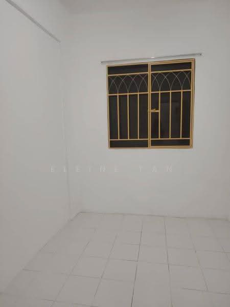 Rumah Flat untuk Disewa di Bayu Perdana - Eleine Tan - Interior - PropertyGuru.com.my
