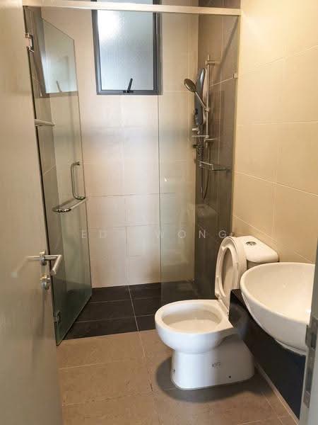 Service Residence for Sale at LakePark Residence @ KL North - Eda Wong - Bathroom - PropertyGuru.com.my