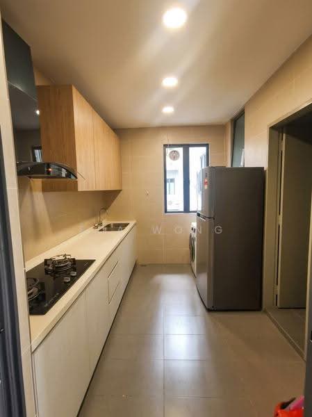 Service Residence for Sale at LakePark Residence @ KL North - Eda Wong - Kitchen - PropertyGuru.com.my