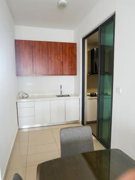 Service Residence for Sale at LakePark Residence @ KL North - Eda Wong - Kitchen - PropertyGuru.com.my