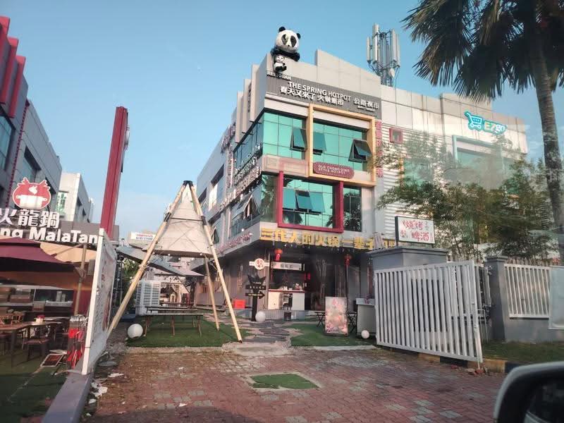 Shop / Office untuk Disewa di Bandar Puteri Puchong (Puchong) - Joyce Hoo - Exterior - PropertyGuru.com.my