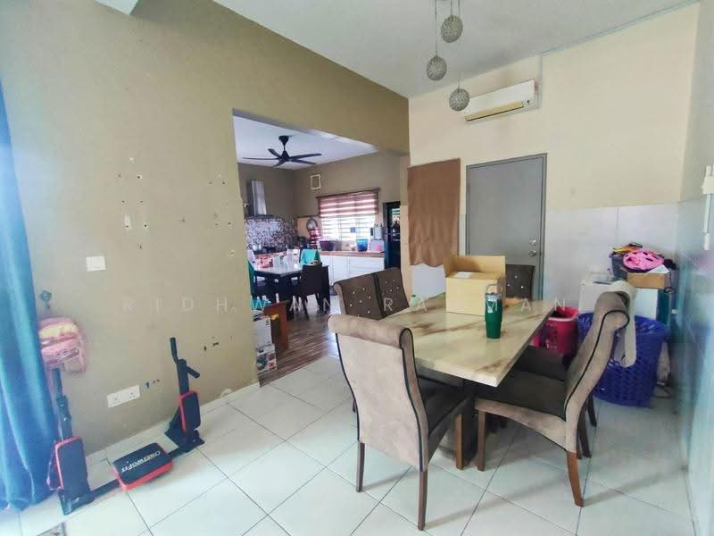Rumah Teres 2-Tingkat untuk Dijual di Nilai Impian (Nilai) - Ridhwan Rahman - PropertyGuru.com.my