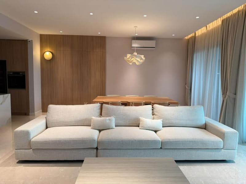 Kondominium untuk Dijual di Seni Mont Kiara - Kweenie Chong - Living Room - PropertyGuru.com.my