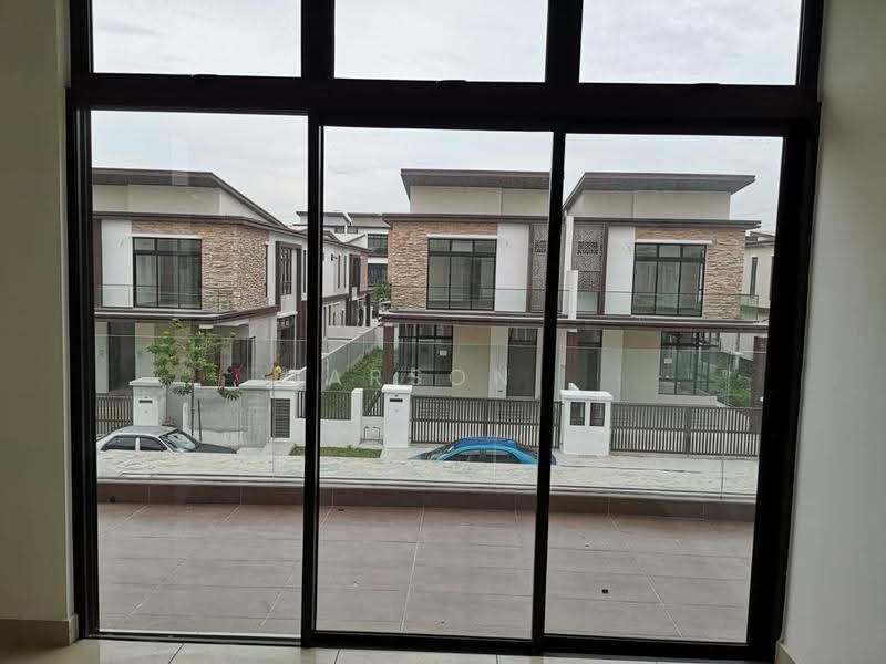 Rumah Kluster untuk Dijual di Bandar Cemerlang (Ulu Tiram) - Carson . - Exterior - PropertyGuru.com.my