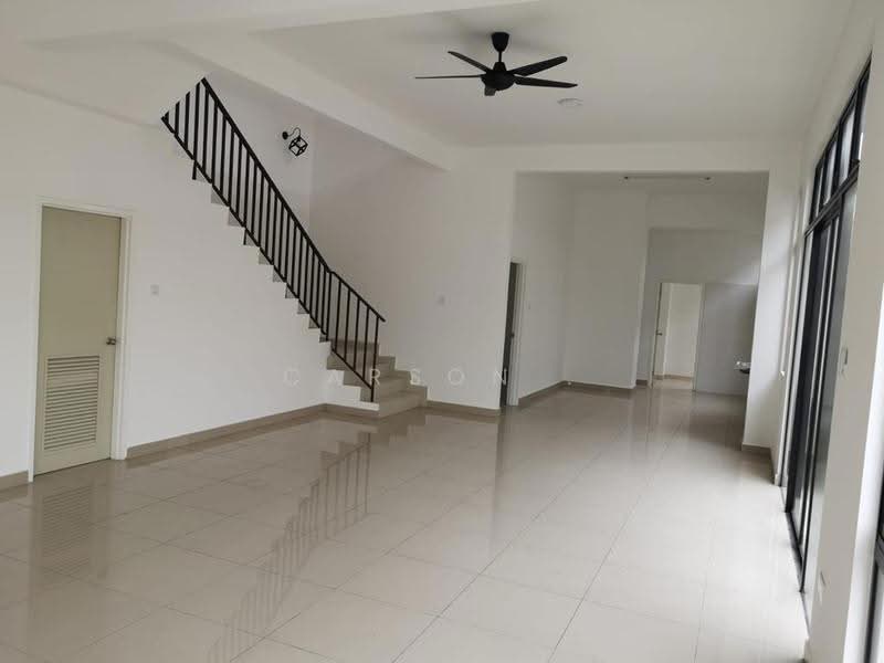 Rumah Kluster untuk Dijual di Bandar Cemerlang (Ulu Tiram) - Carson . - Living Room - PropertyGuru.com.my