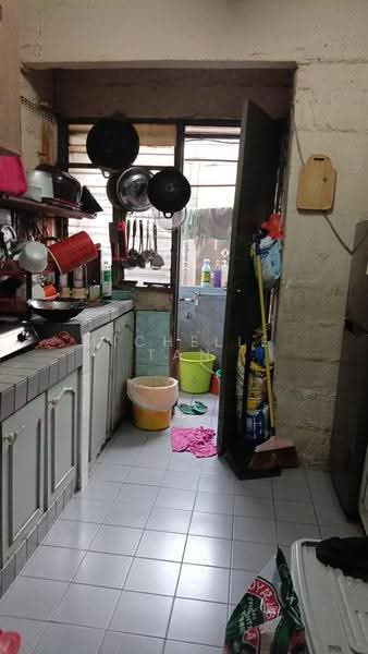 Rumah Flat untuk Dijual di Taman Indah Perdana - Michelle Tan - Kitchen - PropertyGuru.com.my