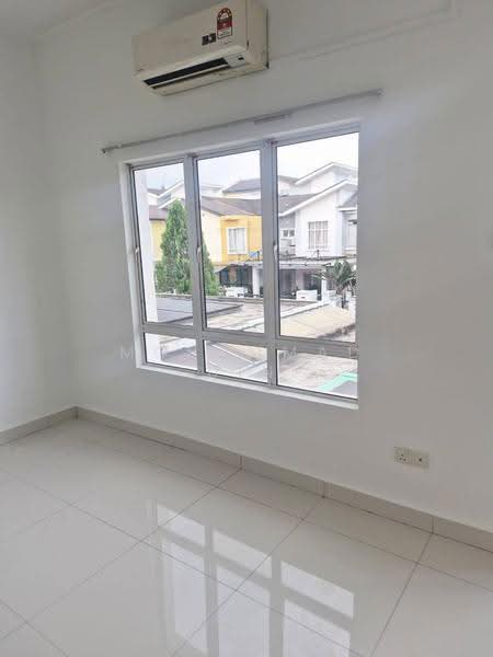 Rumah Berkembar untuk Dijual di D'Kayangan (Shah Alam) - Mohammad Din Majid - Interior - PropertyGuru.com.my