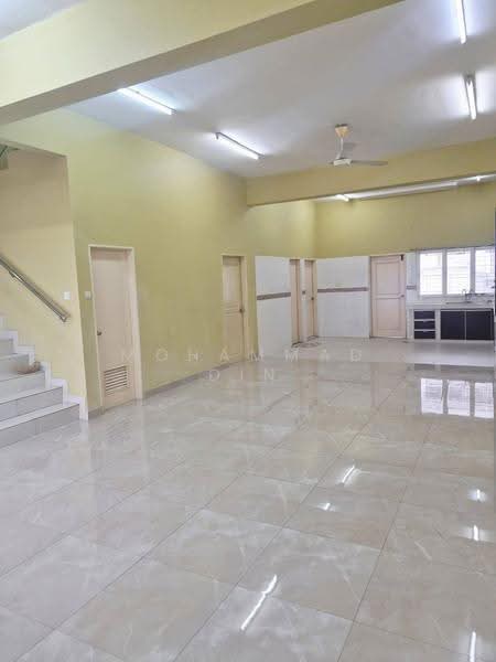 Rumah Berkembar untuk Dijual di D'Kayangan (Shah Alam) - Mohammad Din Majid - Interior - PropertyGuru.com.my