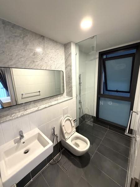 Kediaman Servis untuk Disewa di Isola - Earon Chong - Bathroom - PropertyGuru.com.my