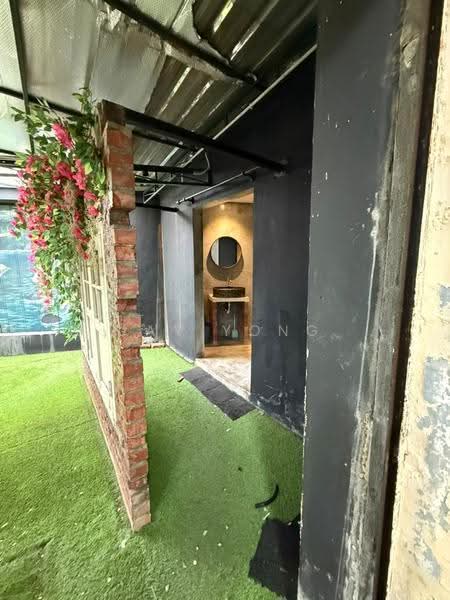 Shop for Rent in SS15 (Subang Jaya) - Jay Yong - Bathroom - PropertyGuru.com.my