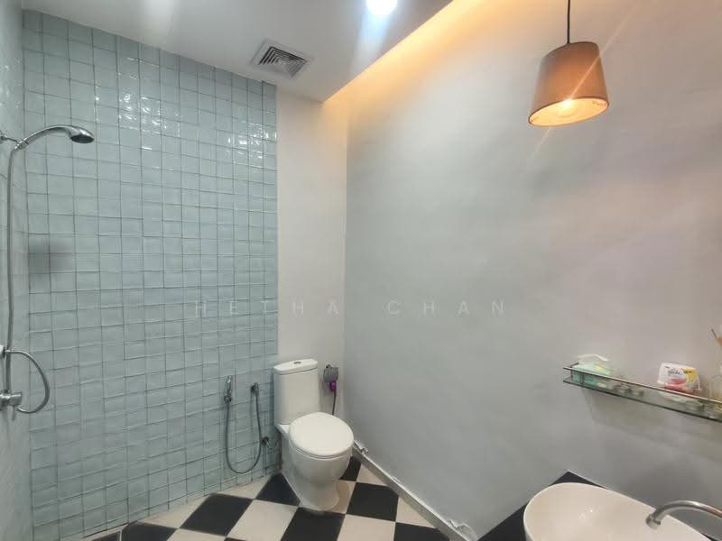 Semi-Detached House for Sale in Ampang (Selangor) - Hetha Chan - Bathroom - PropertyGuru.com.my