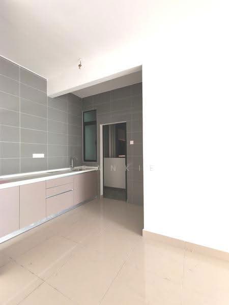 Kondominium untuk Disewa di 99 Residence - Frankie Sing - Kitchen - PropertyGuru.com.my