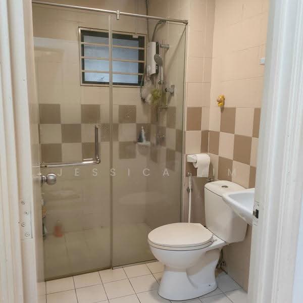 Condominium for Sale at Royal Domain Sri Putramas 2 - Jessica Lim - Bathroom - PropertyGuru.com.my