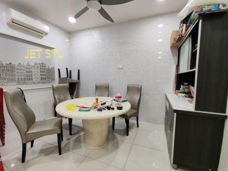 Rumah Teres 2-Tingkat untuk Disewa di Taman Klang Utama (Kapar) - Andrew Ang - Dining Room - PropertyGuru.com.my