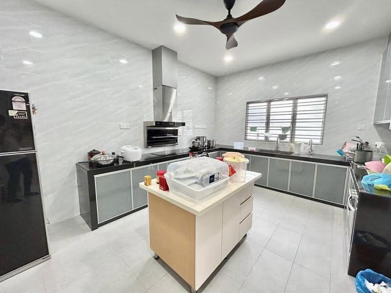 Rumah Teres 2-Tingkat untuk Dijual di Skudai (Johor) - Jameson Choo - Kitchen - PropertyGuru.com.my