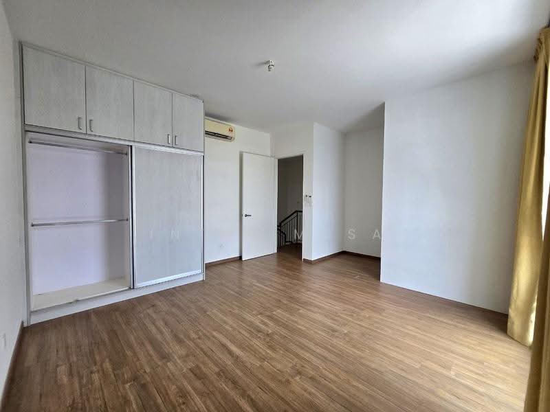 Rumah Teres 2-Tingkat untuk Dijual di Twentyfive7 (Tanjong Duabelas) - Intan Musa - Bedroom - PropertyGuru.com.my