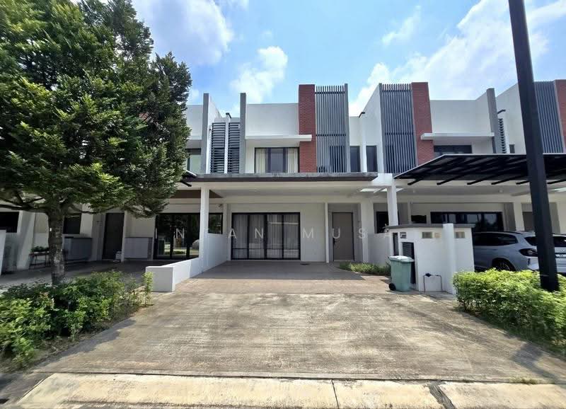 Rumah Teres 2-Tingkat untuk Dijual di Twentyfive7 (Tanjong Duabelas) - Intan Musa - Exterior - PropertyGuru.com.my