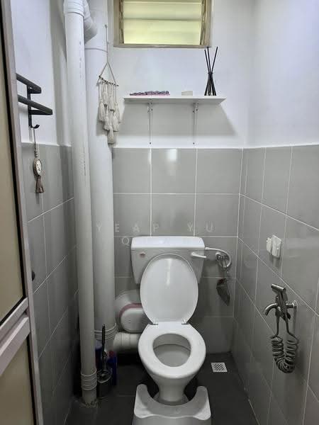 Pangsapuri untuk Dijual di Idaman Selasih - Yeap Yu Quan - Bathroom - PropertyGuru.com.my