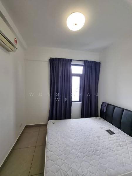 Kediaman Servis untuk Disewa di D'Secret Garden (Pangsapuri Kempas Indah) - Wong Shau Wei - Bedroom - PropertyGuru.com.my