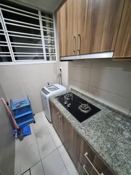 Kediaman Servis untuk Disewa di D'Secret Garden (Pangsapuri Kempas Indah) - Wong Shau Wei - Kitchen - PropertyGuru.com.my