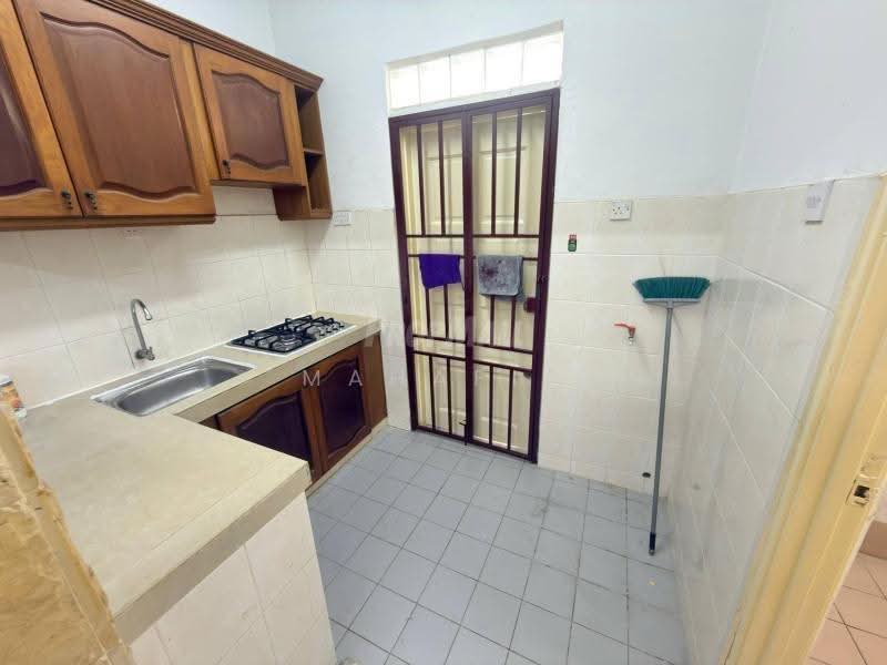 2-storey Terraced House for Sale in Bukit Jelutong (Shah Alam) - Mahafiz . - PropertyGuru.com.my