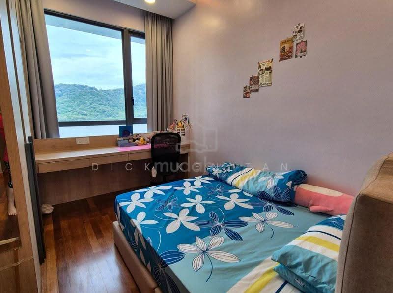 Condominium for Sale at Queens Residences Q1 @ Queens Waterfront - Dick Ken Tan - Bedroom - PropertyGuru.com.my