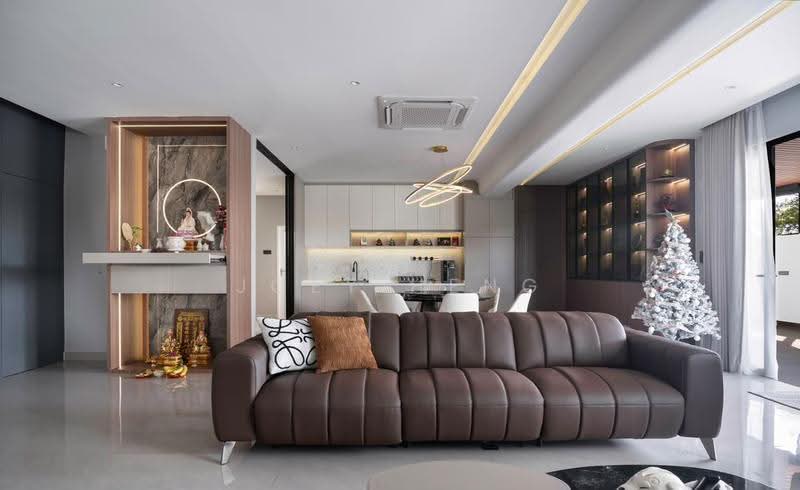 2-storey Terraced House for Sale in Bandar Enstek (Negeri Sembilan) - Joey Heng - Living Room - PropertyGuru.com.my