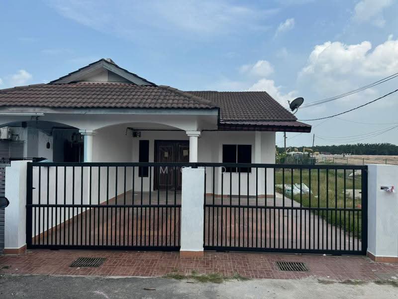 Rumah Teres 1-Tingkat untuk Dijual di Taman Sri Kerayong (Kapar) - Mohd Noor Mohamad - PropertyGuru.com.my