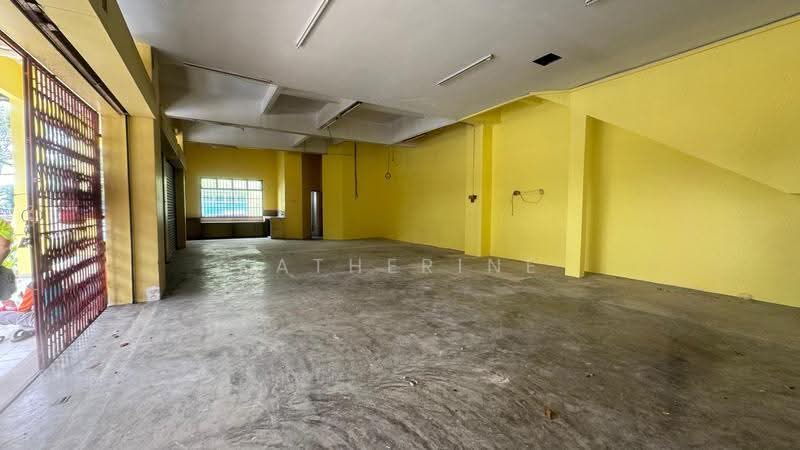 Shop / Office untuk Disewa di Taman Pulai Utama (Skudai) - Katherine Low - Interior - PropertyGuru.com.my