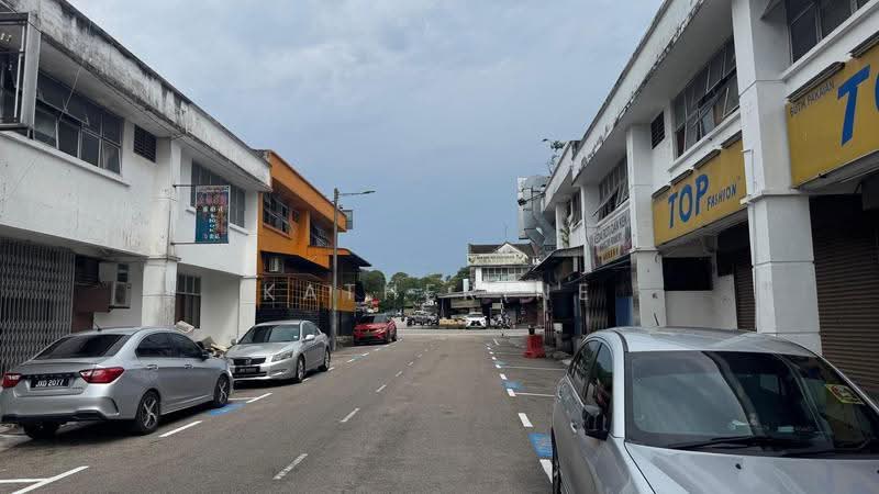 Kedai untuk Disewa di Taman Universiti (Skudai) - Katherine Low - Exterior - PropertyGuru.com.my