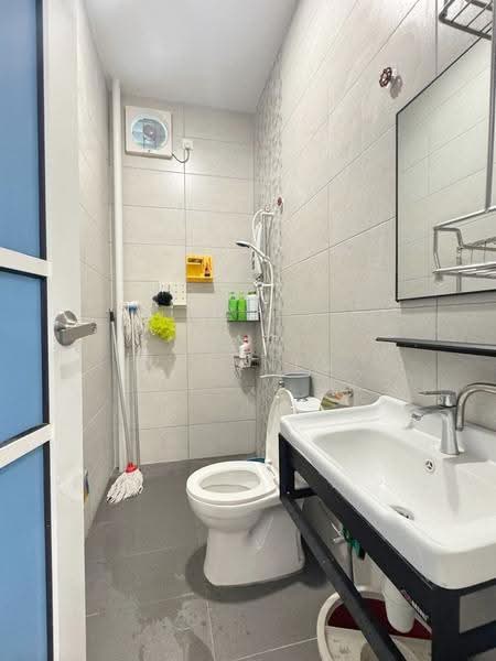 Semi-Detached House for Sale in Taman Teluk Air Tawar (Butterworth) - Vyinnes Ang - Bathroom - PropertyGuru.com.my