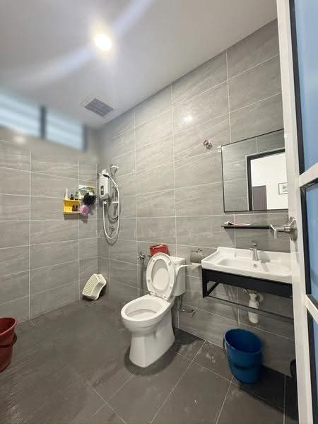 Semi-Detached House for Sale in Taman Teluk Air Tawar (Butterworth) - Vyinnes Ang - Bathroom - PropertyGuru.com.my