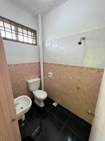 Rumah Teres 2-Tingkat untuk Dijual di Taman Nusa Bestari (Iskandar Puteri (Nusajaya)) - Jameson Choo - Bathroom - PropertyGuru.com.my