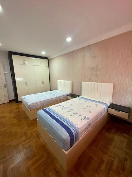 Rumah Berkembar untuk Dijual di Taman Pelangi Indah (Ulu Tiram) - Carson . - Bedroom - PropertyGuru.com.my
