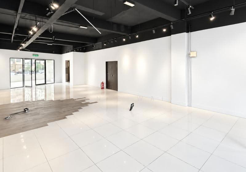 Shop / Office for Rent in Taman Overseas Union (Taman Oug) (Jalan Klang Lama (Old Klang Road)) - Janie Wai - Interior - PropertyGuru.com.my